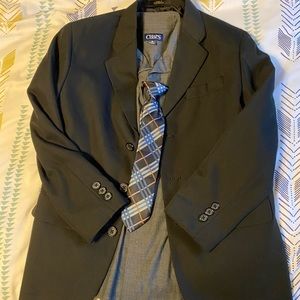 Boys suit coat, shirt and tie 👔